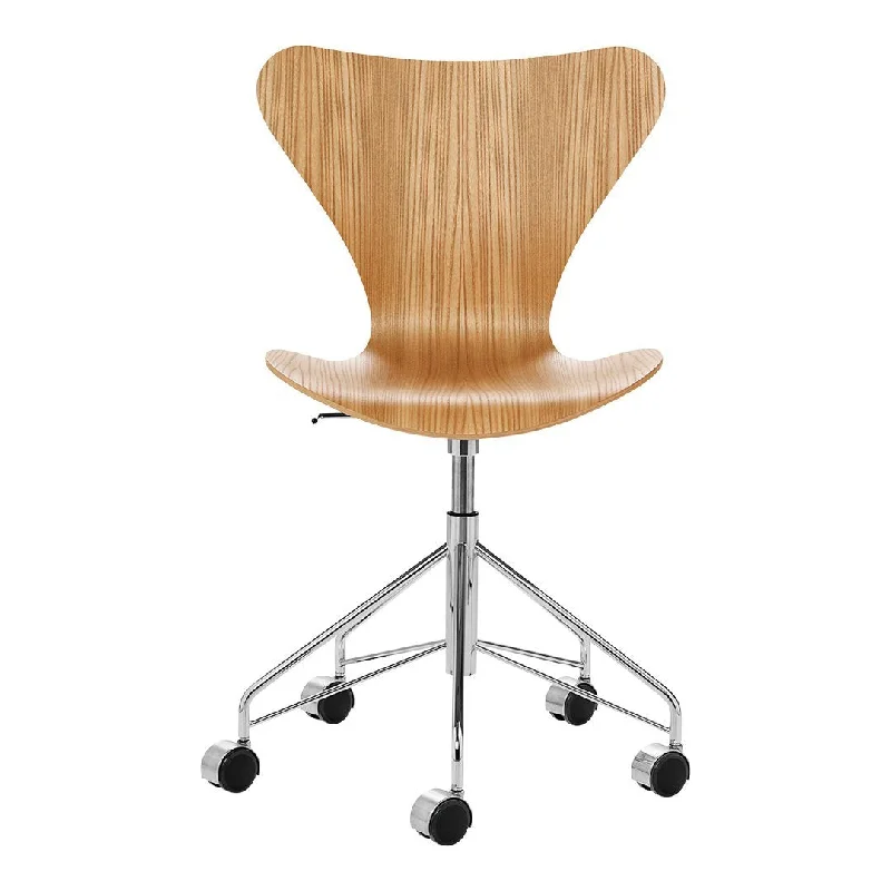 Series 7 Swivel Chair 3117 - Clear Lacquered