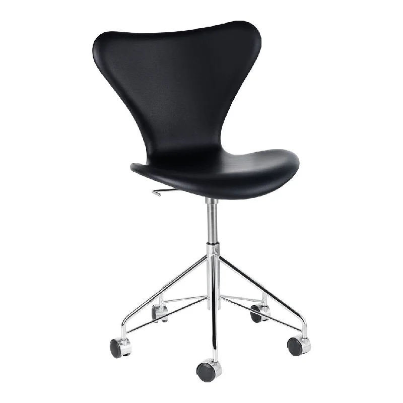 Series 7 Swivel Chair 3117 - Fully Upholstered