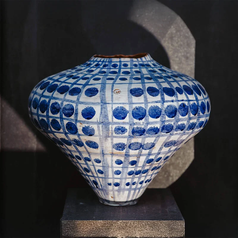 Blue Dots - Handcrafted ceramic vase