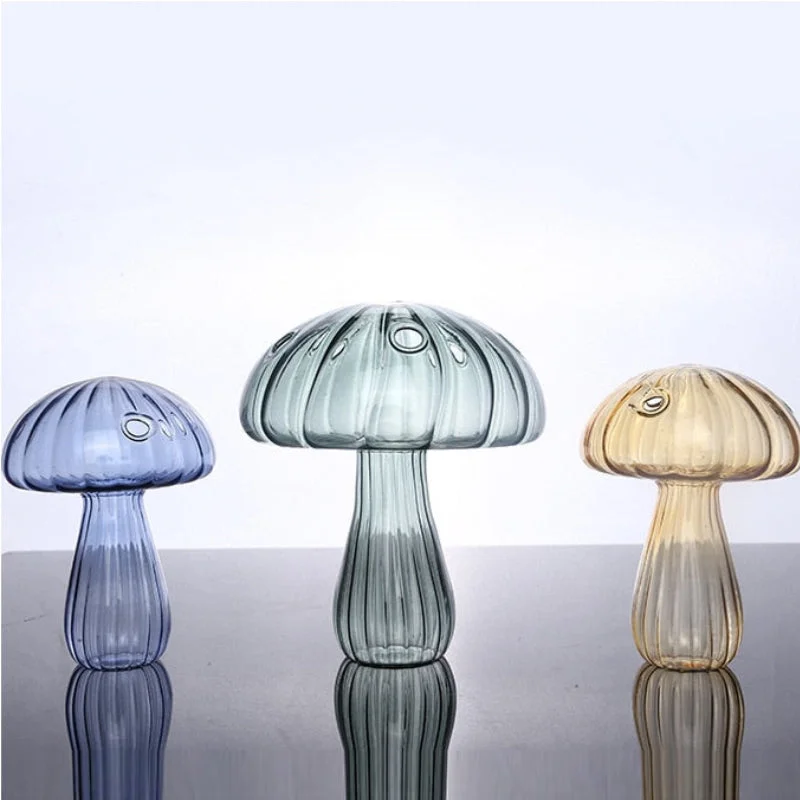 Velo Mushroom Glass Vase