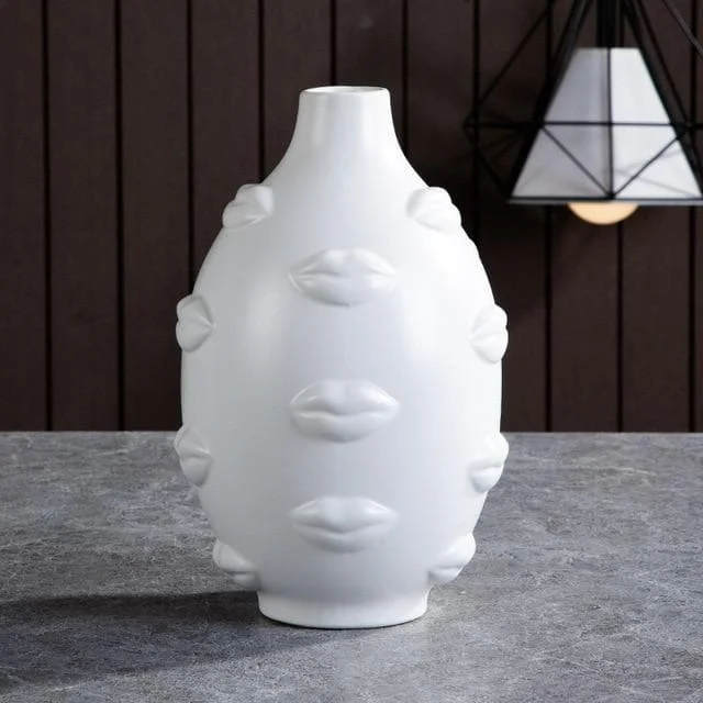 White Kiss Vase